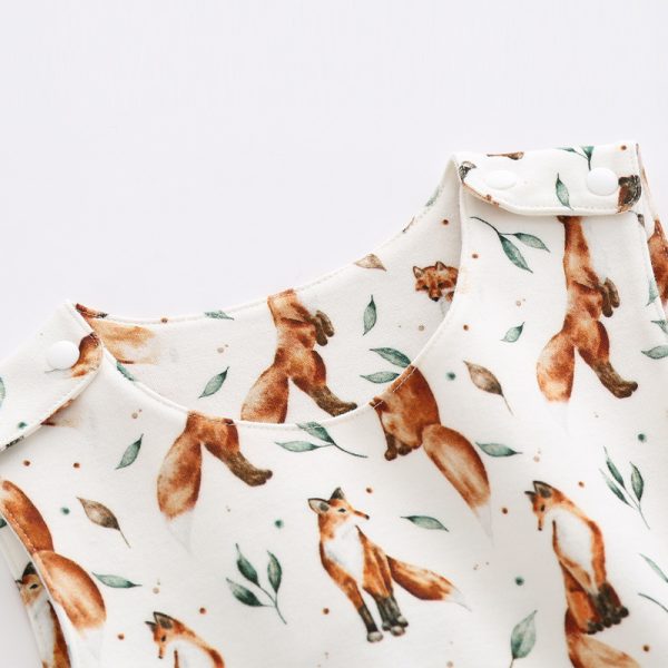 Fashionable And Beautiful Fox Print Baby Jumpsuit - Image 3