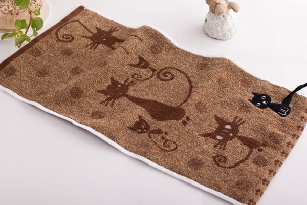 Tail Hook Cotton Cat Face Towel 25x50cm - Image 5