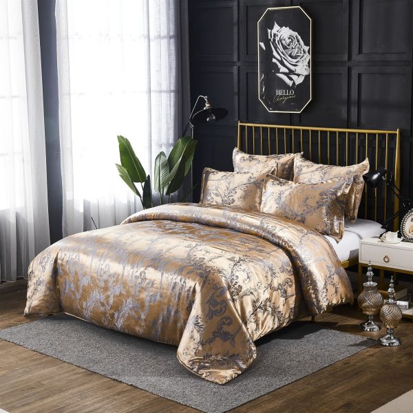 Three-piece bedding set - Image 2