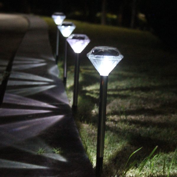 Solar-powered straight pole diamond Lawn lamp - Image 5