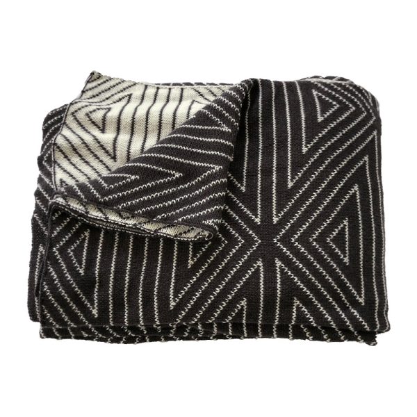 Nordic knitted woollen blanket - Image 2