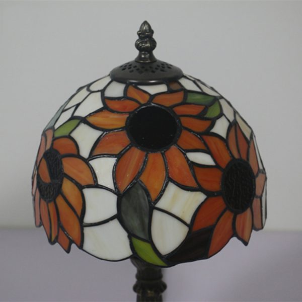 Creative retro table lamp - Image 5