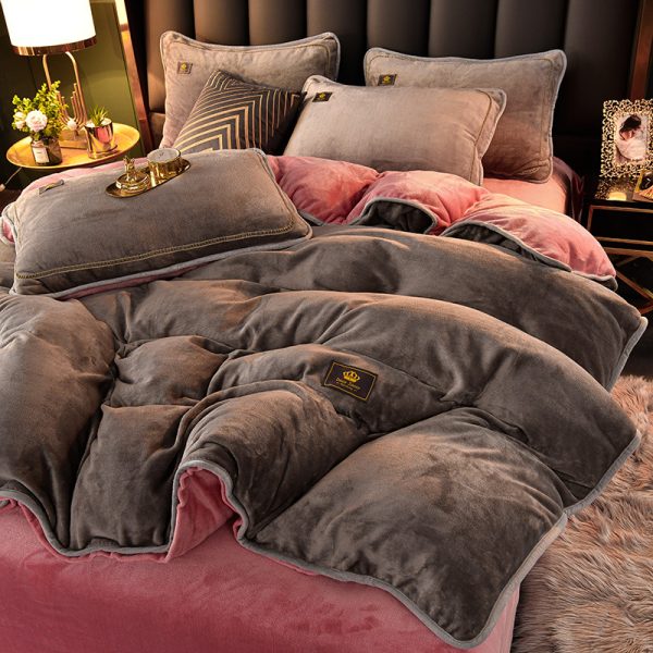 Thickened Winter Coral Flannel Bedding Kit Double Sided Plus Duvet Cover - Image 6