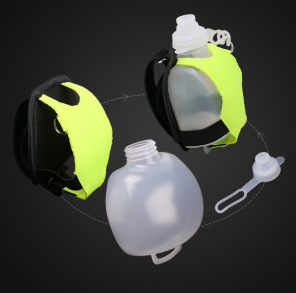 Wrist silicone water bottle - Image 3