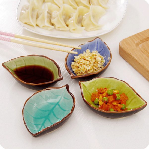 Creative leaf ceramic small dish kitchen tableware sauce vinegar sauce dish household ice split glaze snack saucer - Image 4