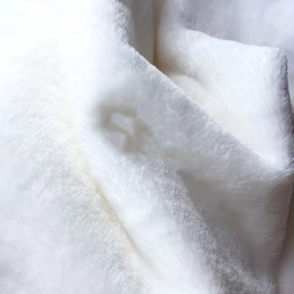 Polyester Blanket Super Soft Plush Fabric - Image 3