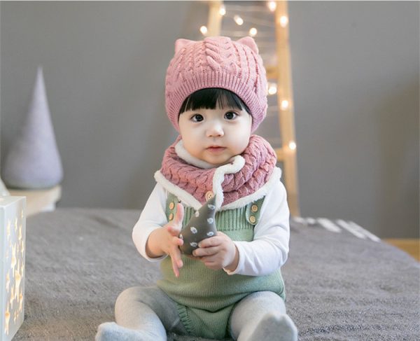 Twisted Woolen Hat Thickened Bib Set