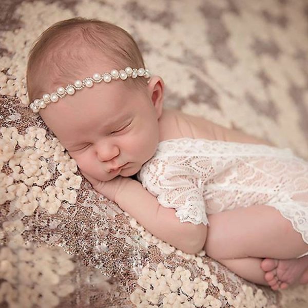 Children's headband with pearls and flowers - Image 2