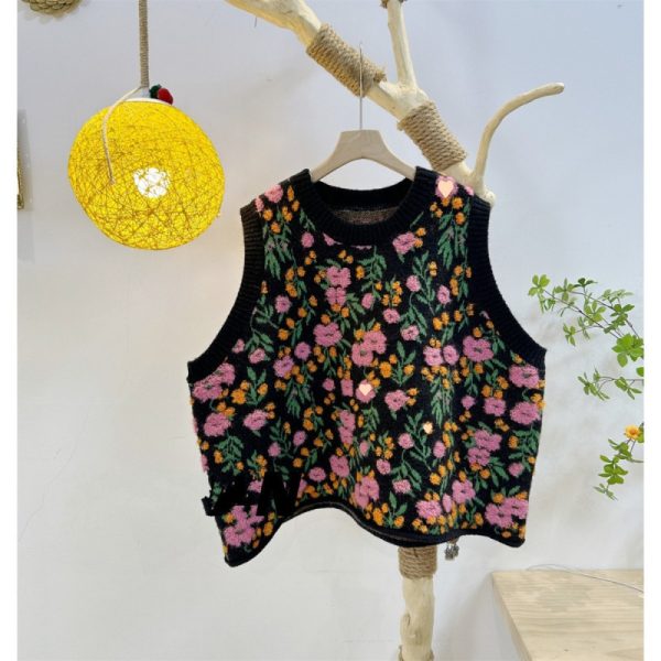 Western Style Youthful-looking Peach Blossom Knitted Vest - Image 4