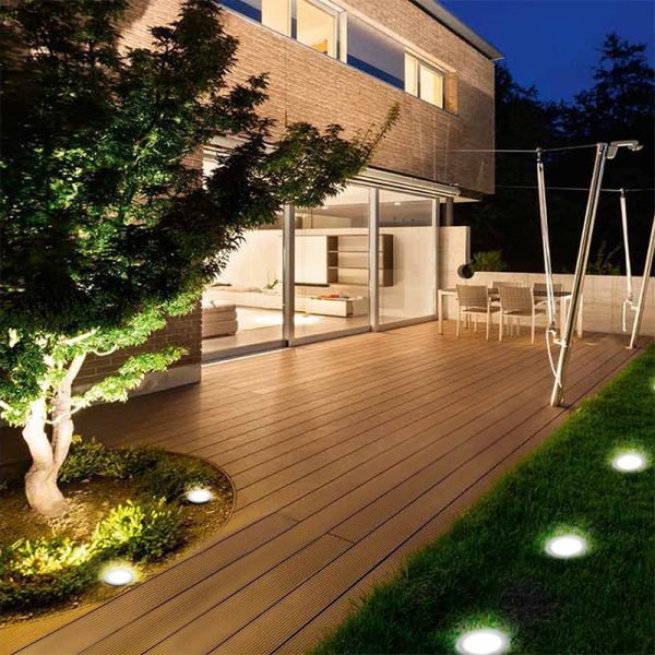 Waterproof Solar Powered LED Garden Lawn Lights - Image 3