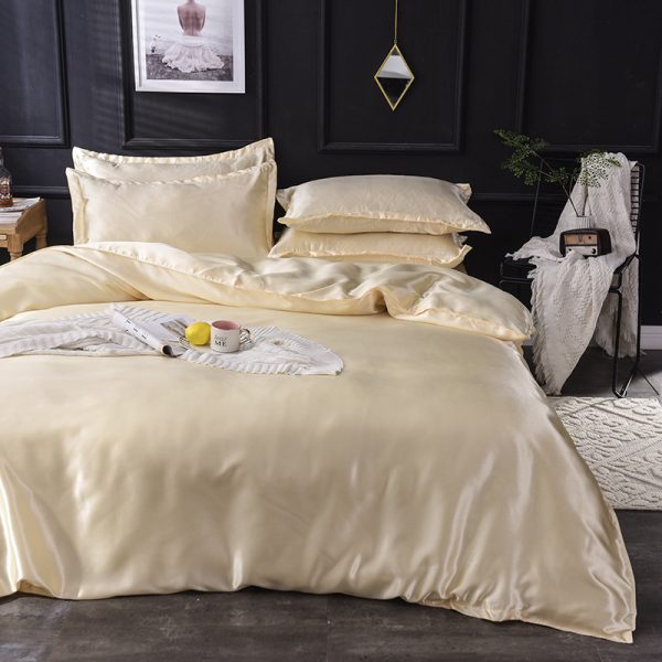 Summer Ice Silky And Cool Net Celebrity Bed Linen Three-piece Bedding Set - Image 5