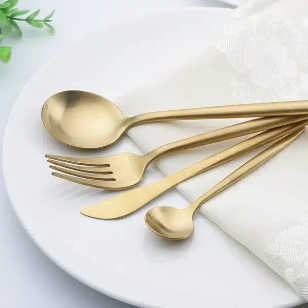 4/1 Pcs /set Pure Gold European Dinnerware knife Spoon 304 Stainless Steel Western Eco Cutlery Kitchen Food Tableware Dinner Set - Image 3