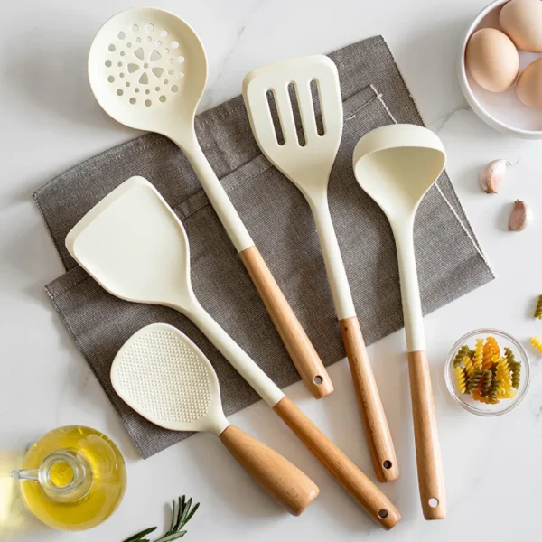 Wooden Long-handle Kitchen Cooking Tool Silicone Cooking Utensils Set Spatula Shovel Soup Spoon Non-stick Kitchen Gadgets