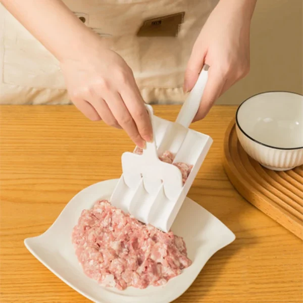 Creative Plastic Meatball Maker Set Fried Fish Beaf Meat Making Balls Mold Spoon Meat Tools Kitchen Gadgets Cooking Accessories