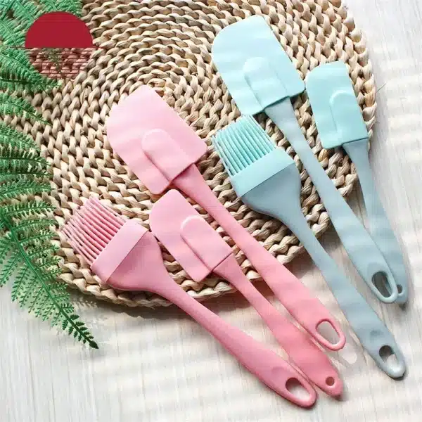 3Pcs/Set Silicone Scraper Creativity Baking Tool DIY Bread Cake Cream Spatula Oil Brush Kitchen Baking Gadget Multi Purpose Tool - Image 3