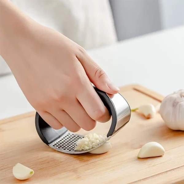 Stainless Steel Garlic Press Crusher Manual Garlic Mincer Chopping Garlic Tool Fruit Vegetable Tools Kitchen Gadget Accessories